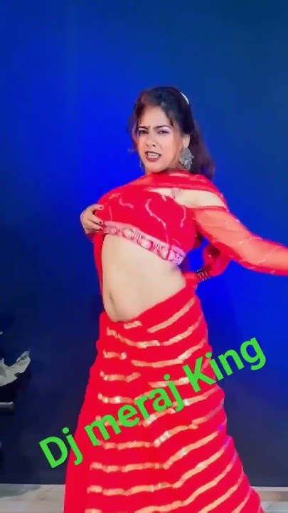 Khola Ye Rajaji Blouse Ke 